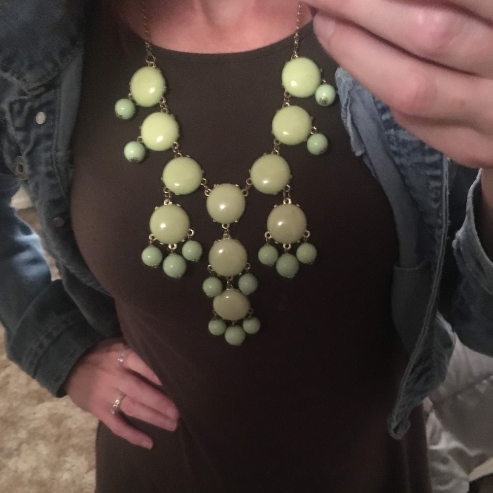 Necklace bundle - Picture 4 of 6